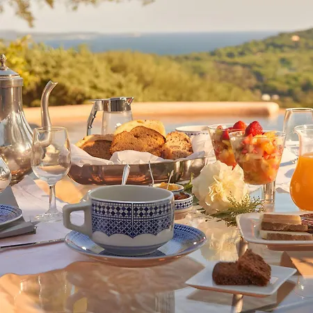 Alojamento de Acomodação e Pequeno-almoço Casa Penisula Porto-Vecchio (Corsica)