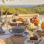 Casa Penisula 5*