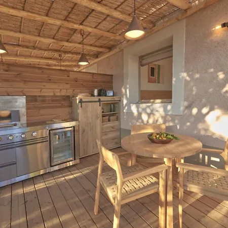 Casa Penisula Bed & Breakfast