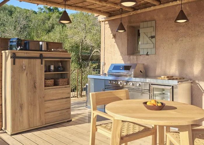 Casa Penisula Bed & Breakfast